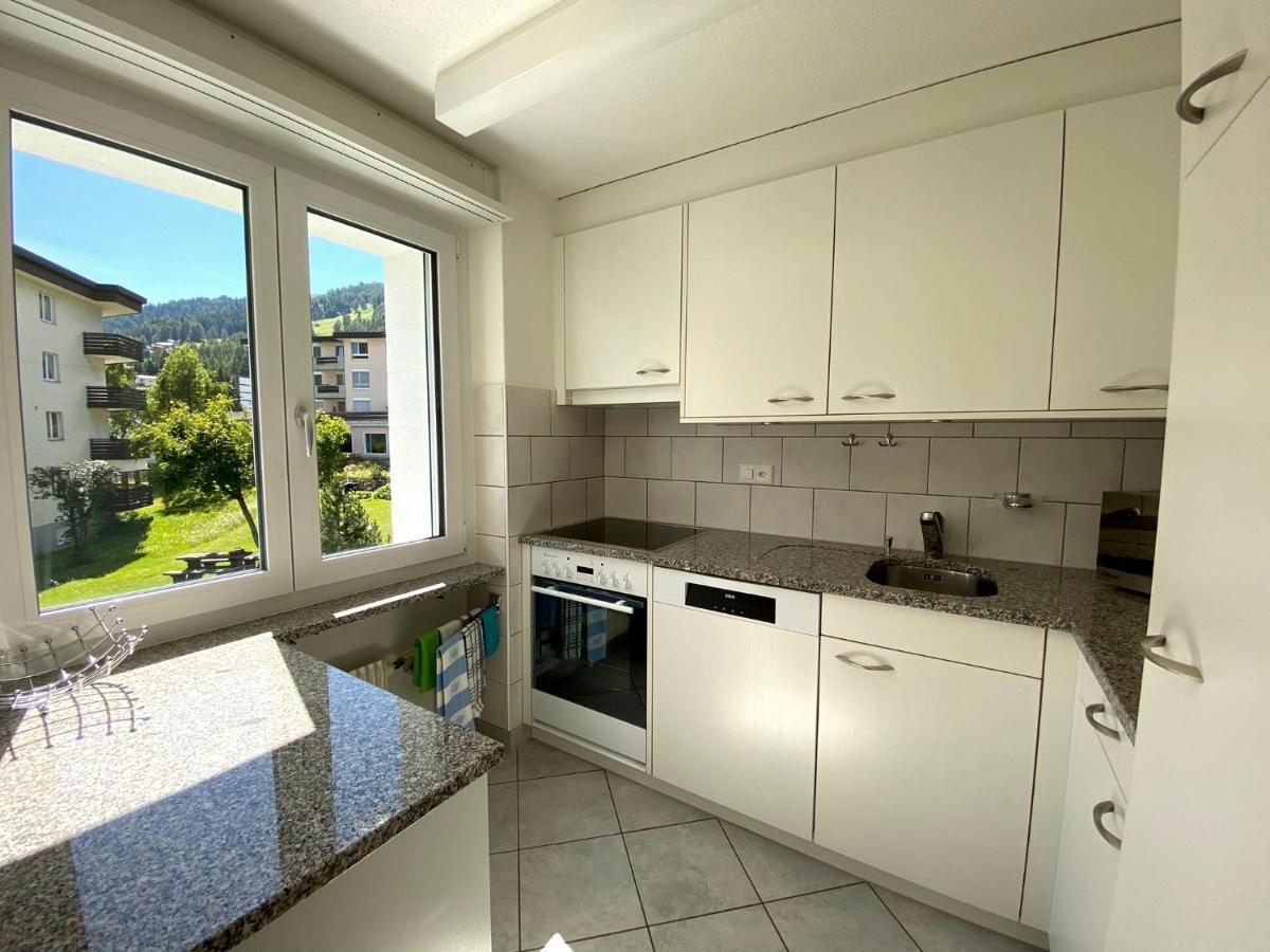 zentrale TOP Wohnung Chesa Ravaisch Davos Exterior foto